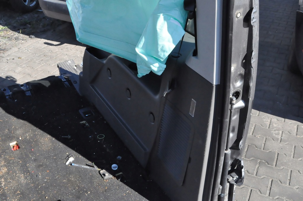 фото №5, Ford transit tourneo connect mk2 чверть крила правий задня long