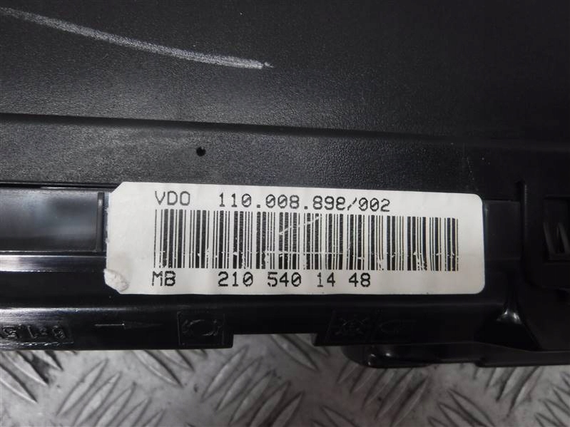 Панель приборів mercedes w210 2.2 cdi Недорого