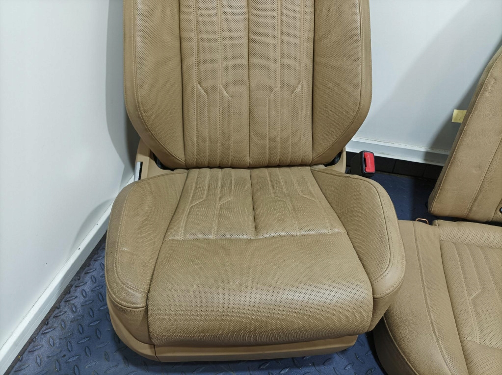 фото №7, Audi a8 d5 long сиденья заднее сиденье обшивки сиденье комплект кожа saiga бежевый