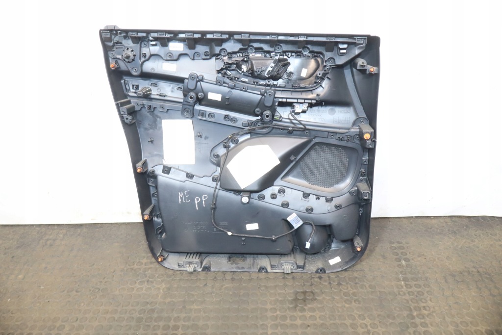 фото №4, Обшивка обивка дверь правый перед mercedes vito w447