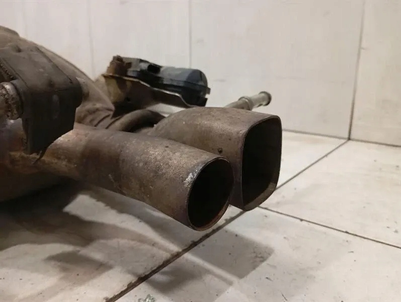 фото №9, Гаситель выпускной mercedes c klasa w205 a2054904502 m177 - выхлоп amg -