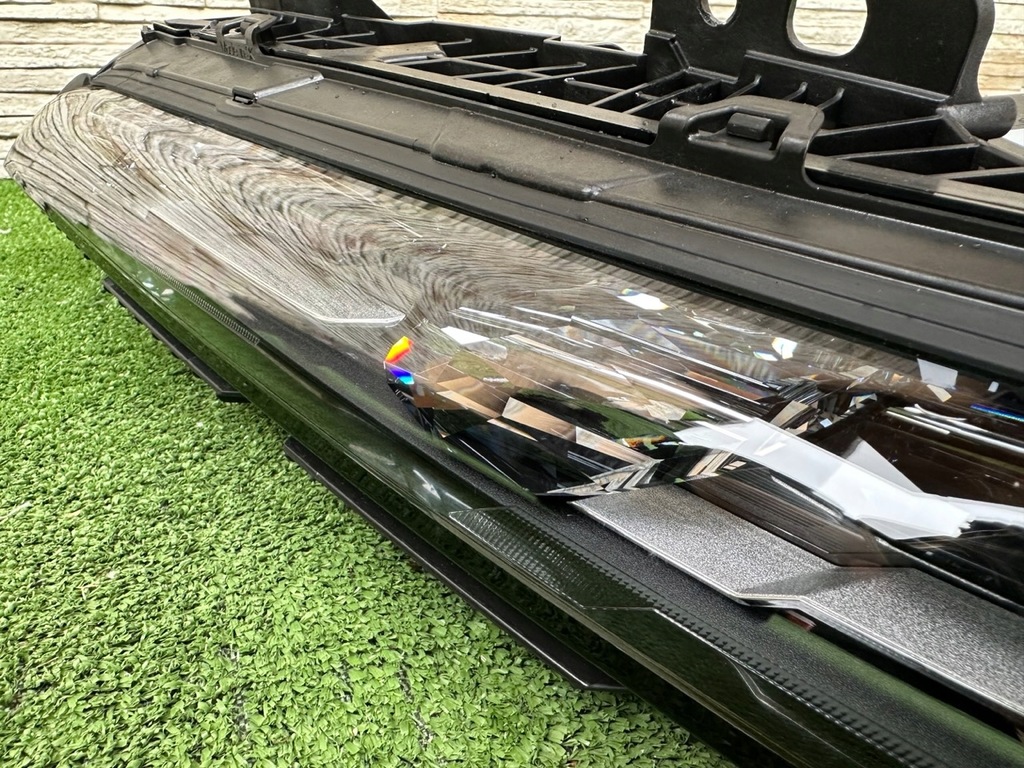 фото №9, Лампа лампы bmw 7 g70 crystal 9879936 9879935