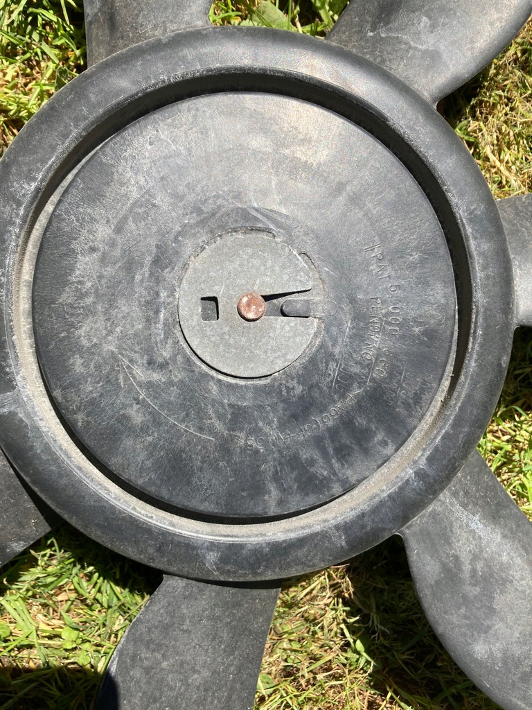 фото №4, Chrysler town caravan 09-20r, 3.6, вентилятор, двигатель радиатора