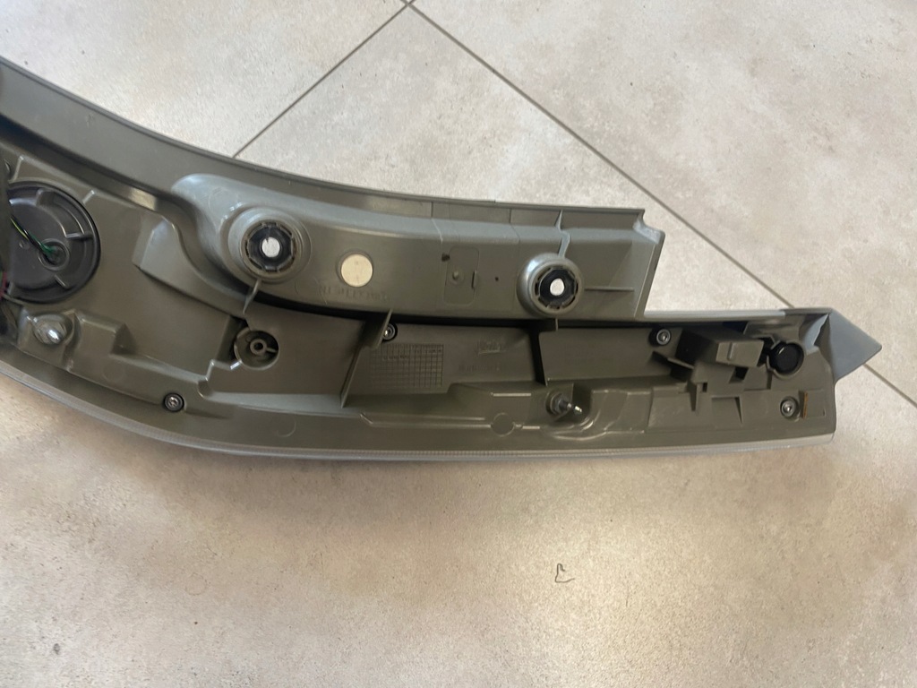 фото №8, Nissan leaf i лампа лівий задня led 26555 3nl0a