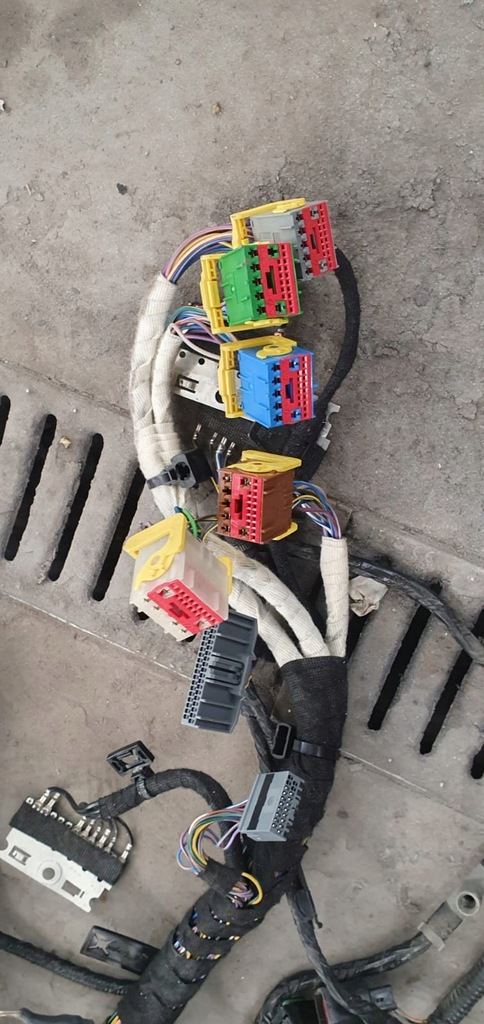фото №5, Електропроводка джгут салону - land range rover velar jaguar f pace