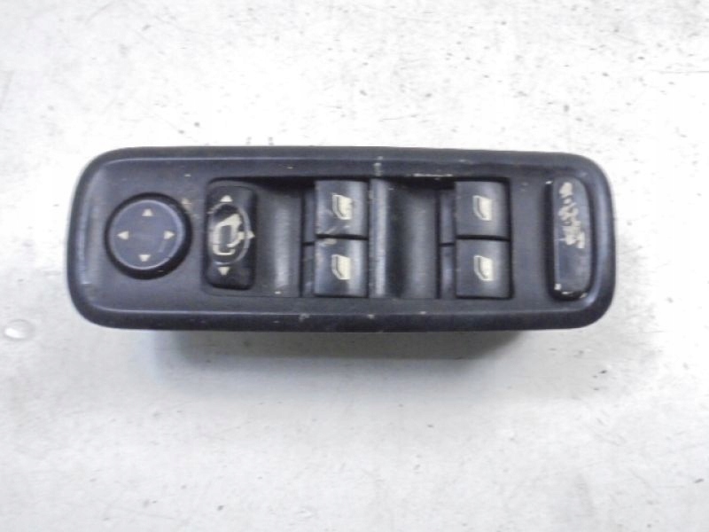 Купити Citroen c8 вимикач вікон перед лівий 14996390xt