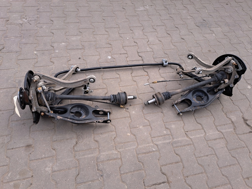 фото №4, Mercedes 212 218 підвіска задня сторона важіль