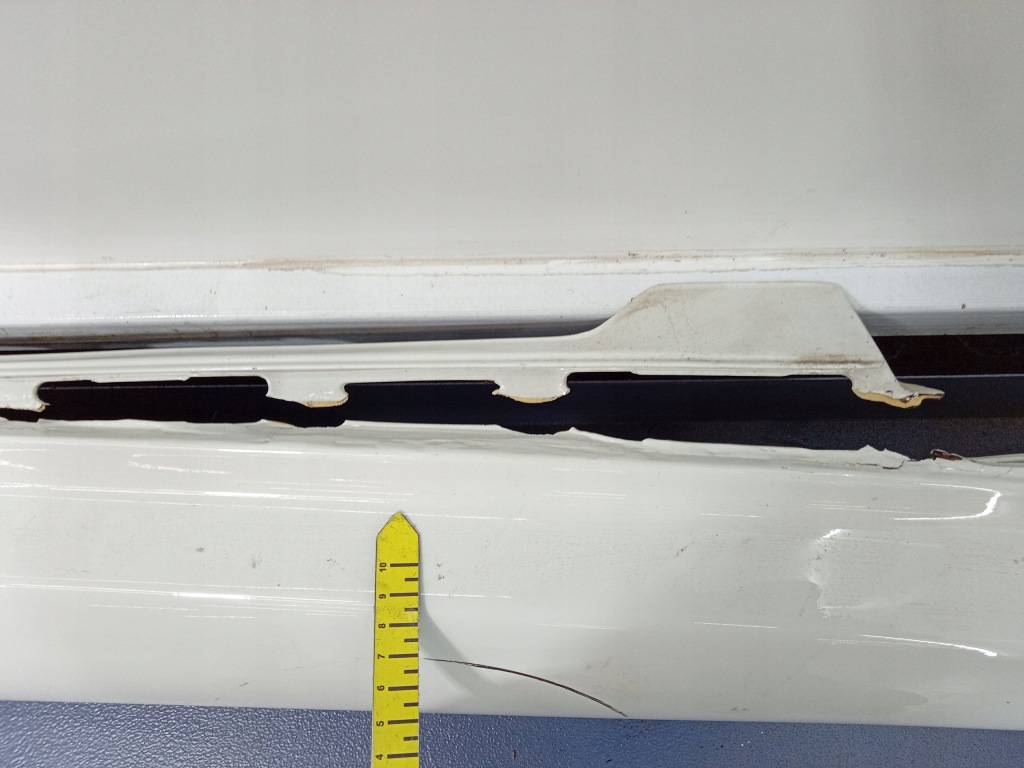 Купить Cl63 amg w216 молдинг порог правая a2166900240 650