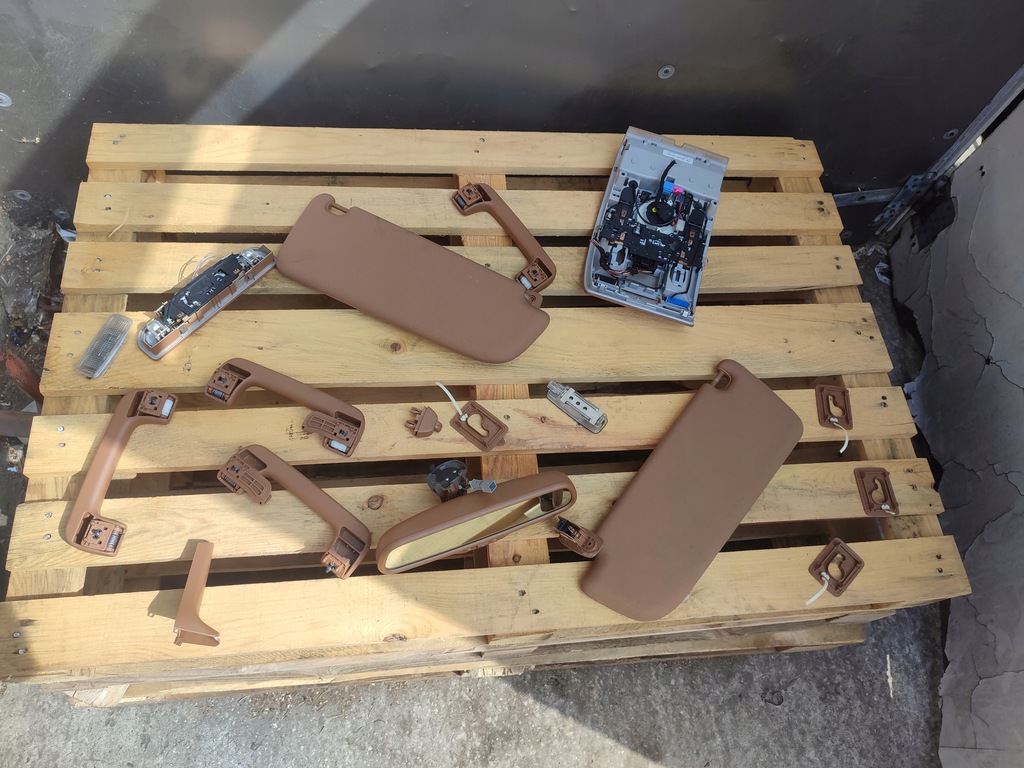 фото №14, Потолок люк оранжевая audi a6 c6 kombi