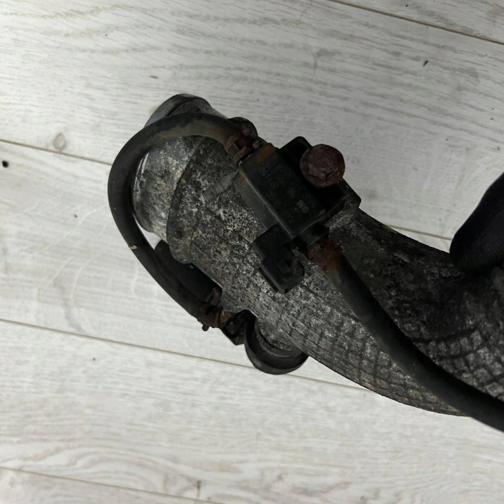 Corsa d opc 1.6 turbo воздухозаборник труба впускной шланг gm55559299 Киев