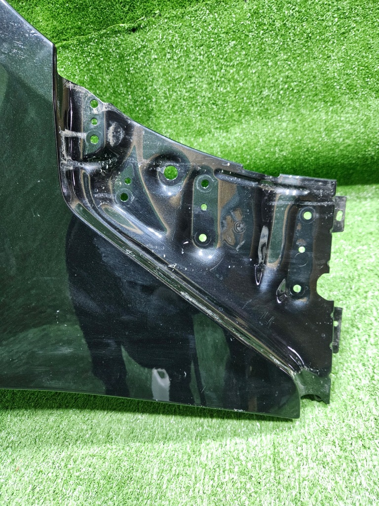 фото №3, Bmw i4 права сторона крила передній перед