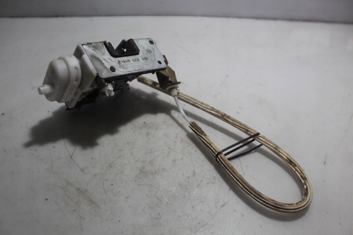 Купити Замок правий перед двері audi a4 b5