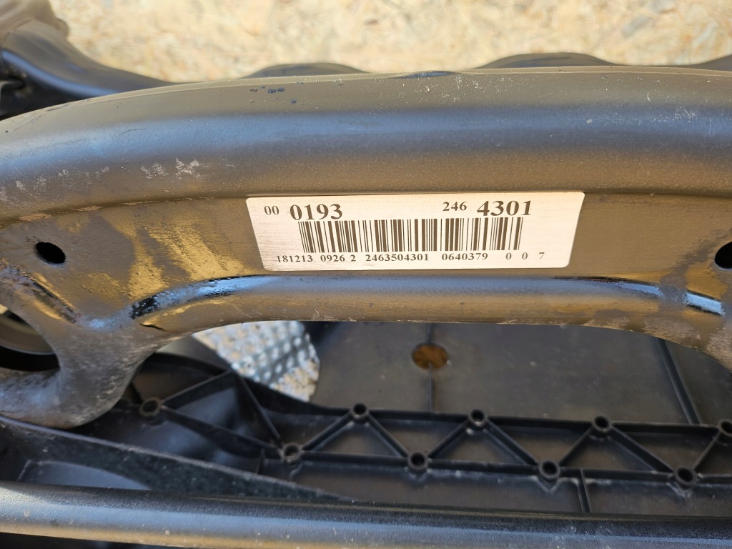 фото №5, Подвеска задние поворотный кулак подрамник mercedes w117 cla w246 w176