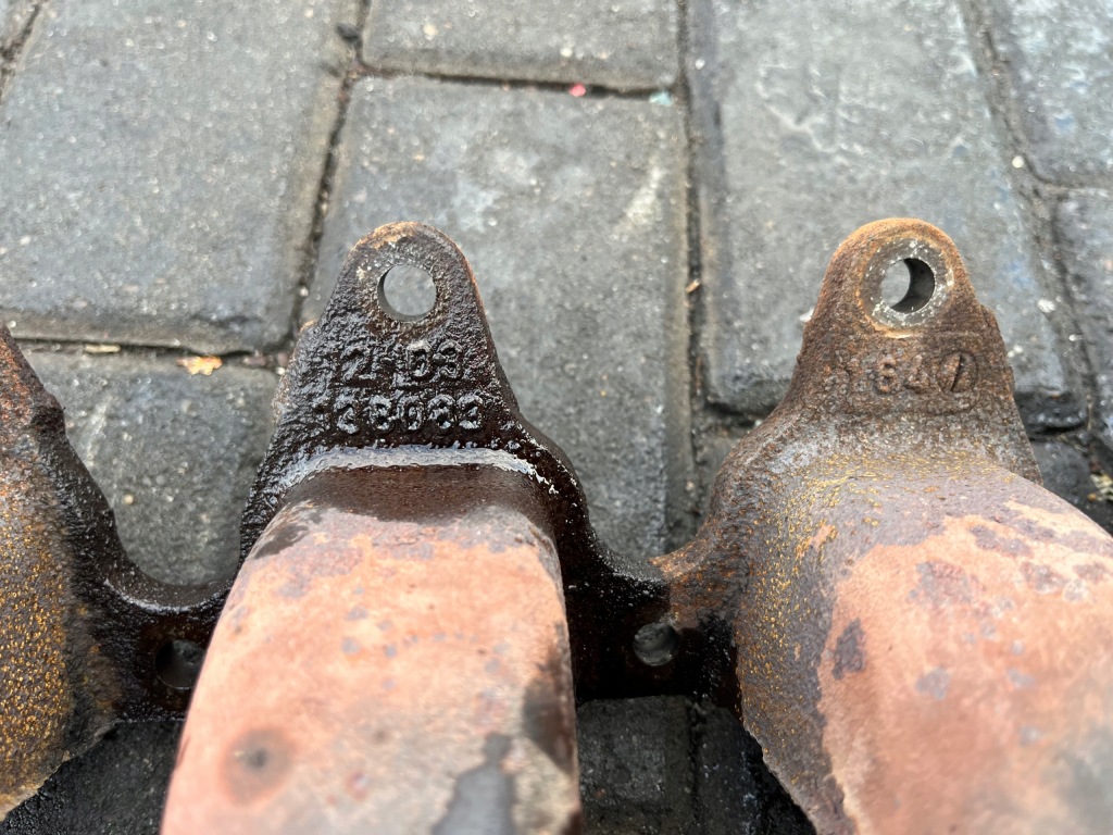 Коллектор выпускной renault espace iv 2.0 b 138083 Доставка