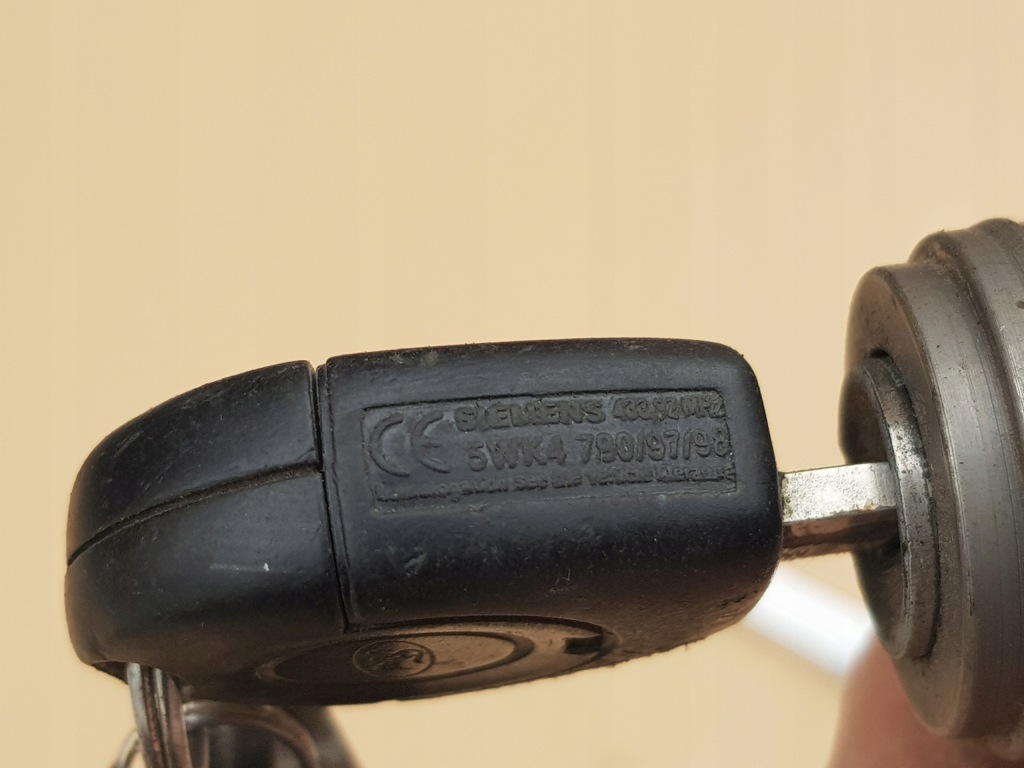 фото №12, Замок запалювання + 2 ключі vw audi seat skoda ford 4b0905851b sprawdzona справна