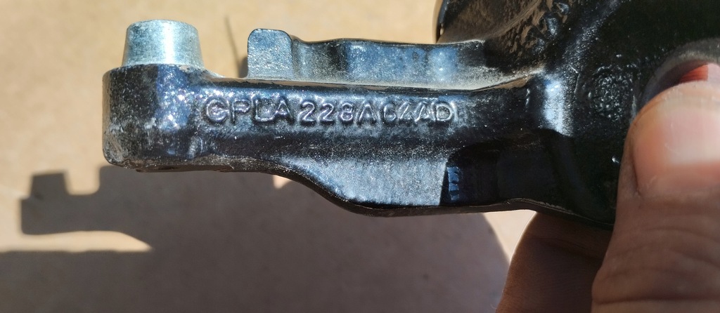 фото №8, Петля петли дверь правый задняя range rover velar l560 комплект