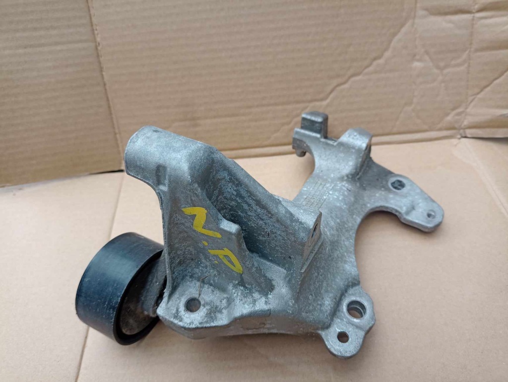 Купить Кронштейн кронштейн генератора nissan renault