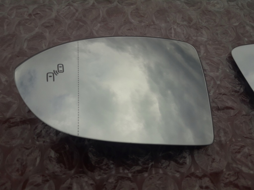 фото №1, Оригинал вкладыш зеркало левый lh ассистент vw golf sportsvan europa