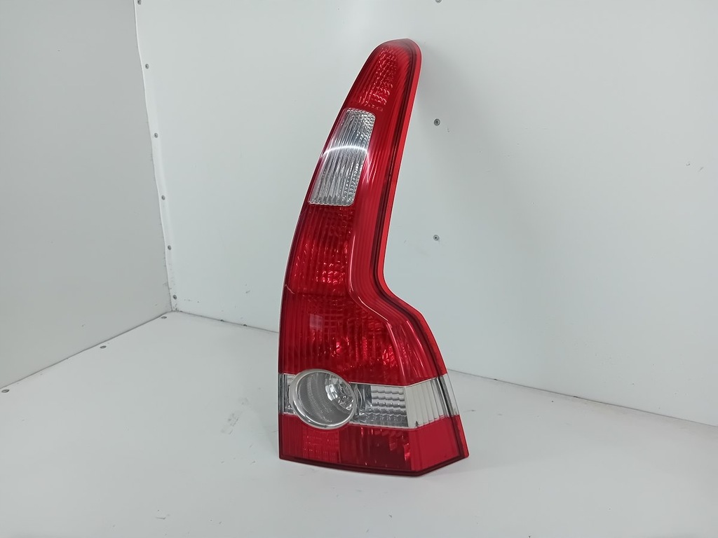 фото №7, Лампа задняя правая volvo v50 kombi 30698921