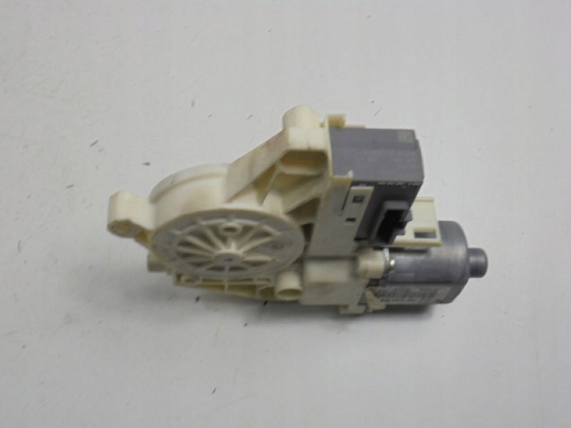 фото №7, Peugeot 407 моторчик подъемника стекло 9646595680