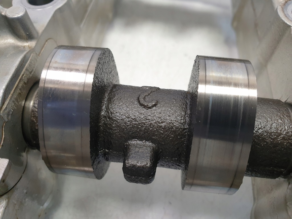 фото №12, Валы распределительного вала lexus gs iv gs 300h 2.5 v6 13050-36020 основание