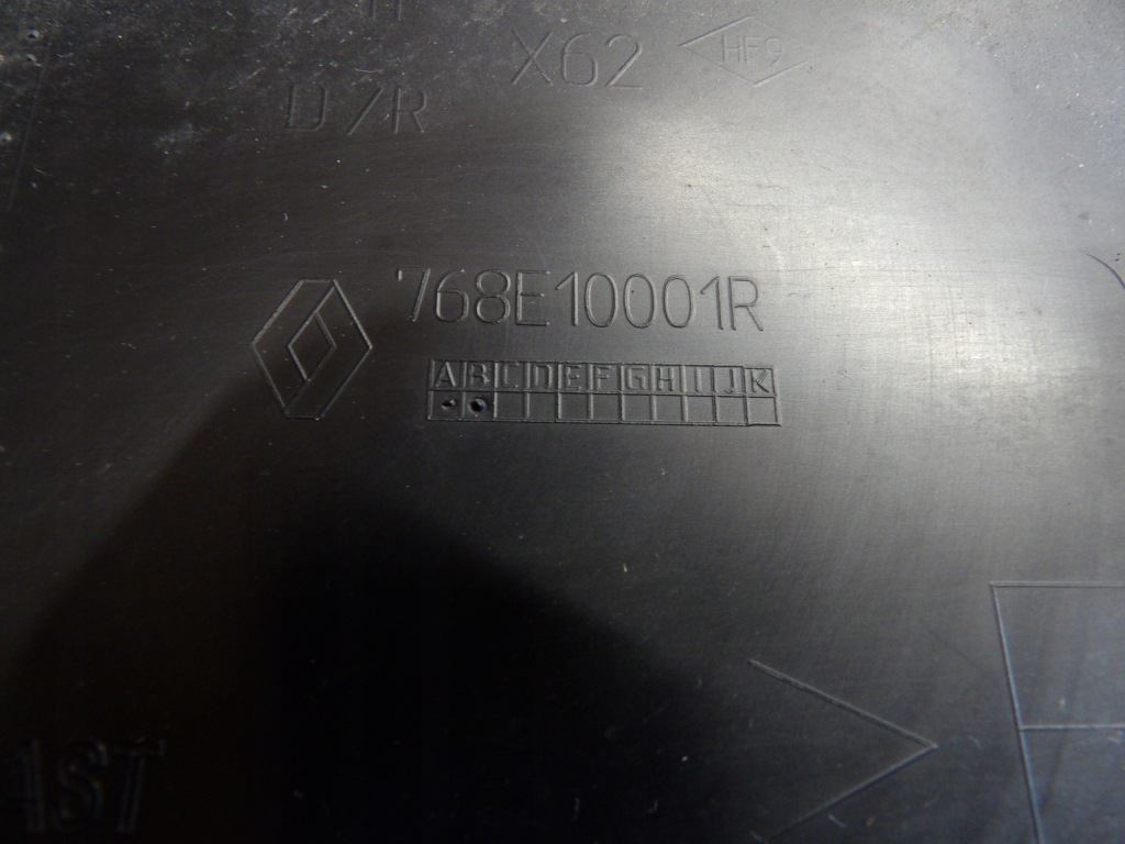 фото №3, Молдинг крыла правый задняя renault master iii 3 768e10001r