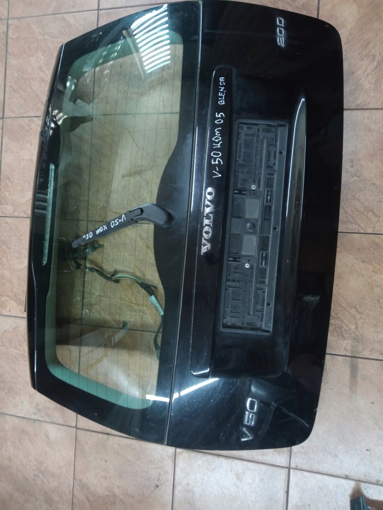 фото №1, Volvo v50 05' kombi кришка багажника багажника задня