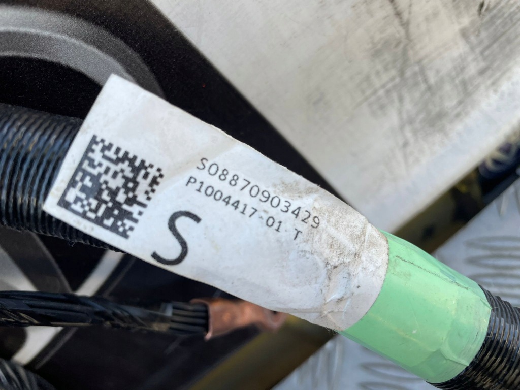 Tesla model s электропроводка салона eu. 2017r. 1004417 Доставка
