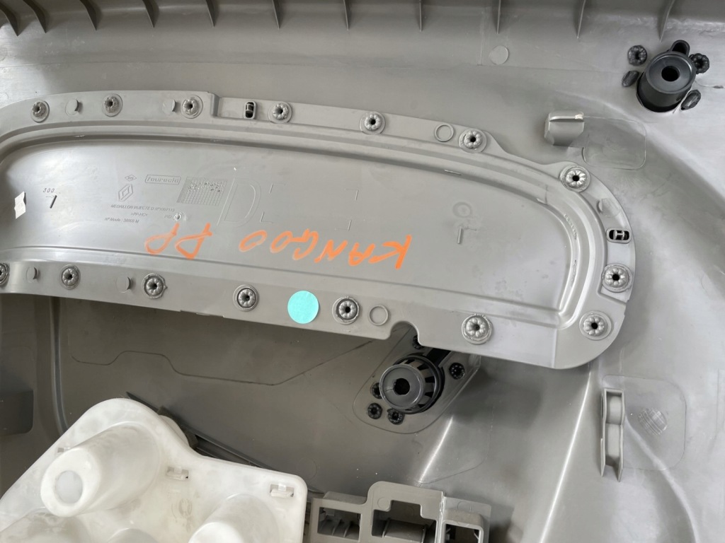 фото №4, Обшивка дверь перед правый renault kangoo iii