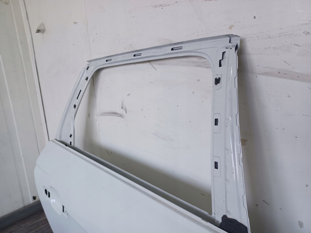 фото №7, Дверь ---- audi a4 b9 lift 2019- kombi ---- задние правое