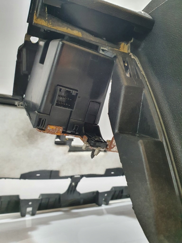 фото №6, Dodge journey 2008r консоль панель приладів панель приладів подушка безпеки пасажира оригінал