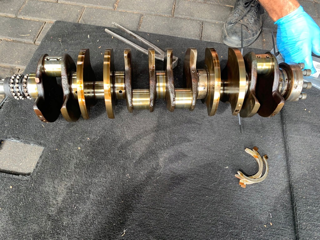 Wal коленчатый mercedes w221 w216 v12 600 27500171106 в Украине