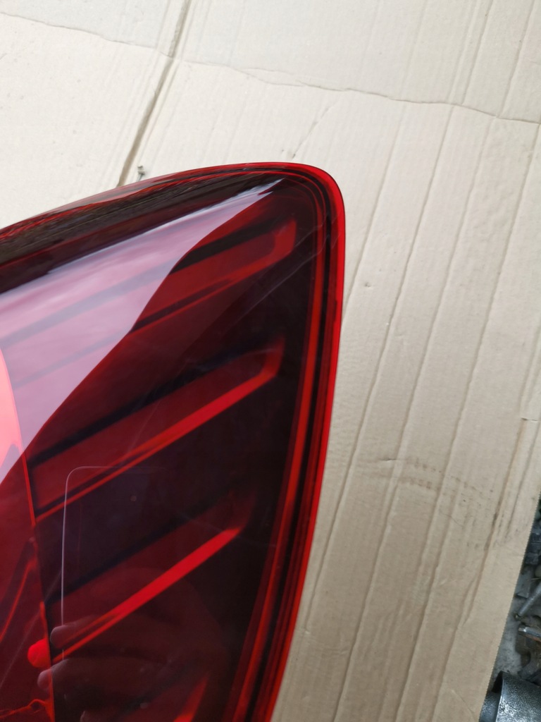 фото №8, Dacia sandero ii lift лампа led задняя задняя правая