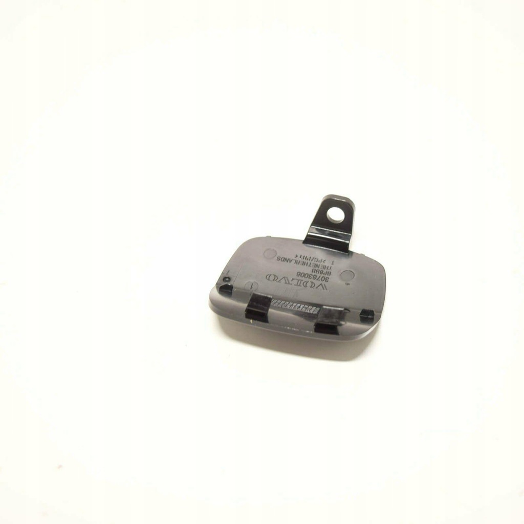 фото №9, Volvo v50 бампер задний kryjówka na крючок буксировочный 39886117