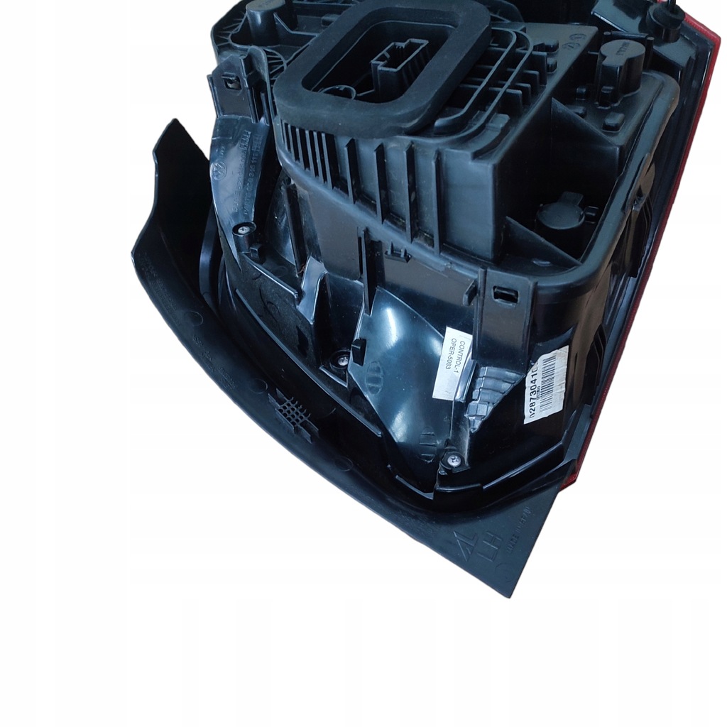 фото №8, Лампа левый задняя vw polo v 5 lift 6c0945095f