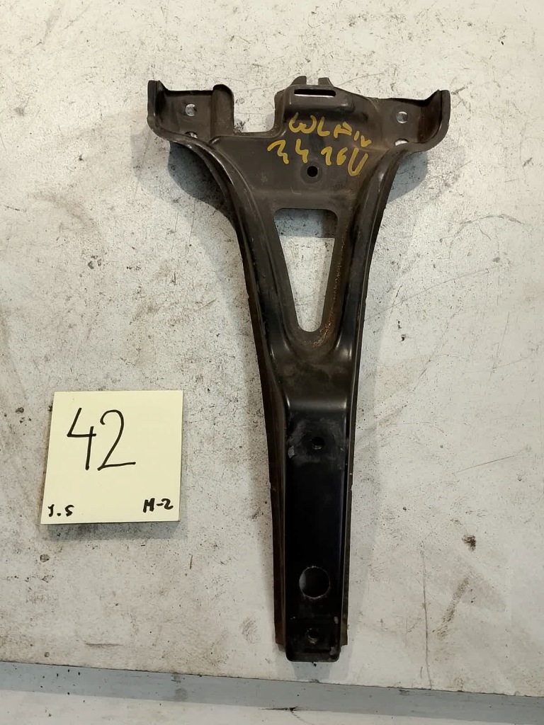 Купити Vw golf 4 1j0805569b кронштейн замка капот