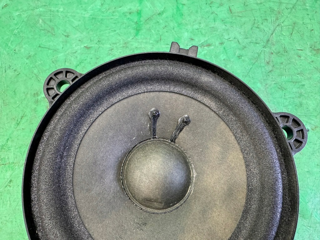 фото №3, Динамик дверь передних bose 281441076r renault megane 3 iii 08-
