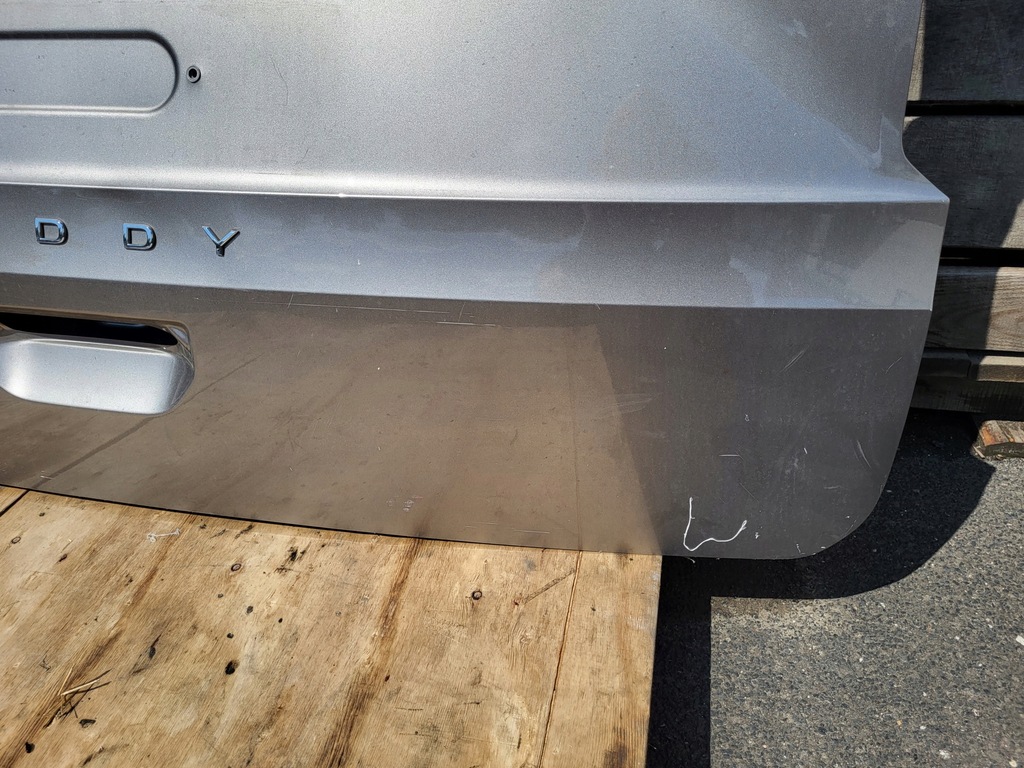 фото №5, Кришка багажника багажника срібляста volkswagen vw caddy 2k7