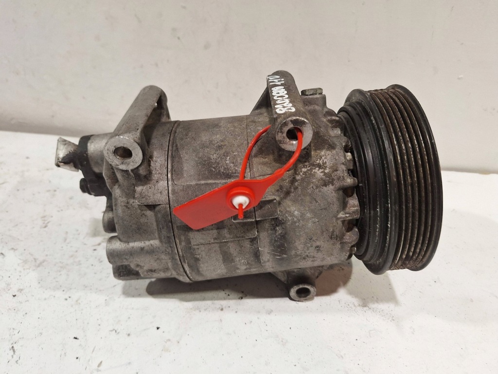 фото №3, Компрессор кондиционера 8200600110 renault scenic ii qashqai 1.5 dci 06-