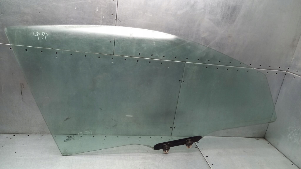 фото №1, Стекло правая перед honda civic vii 01r 5d