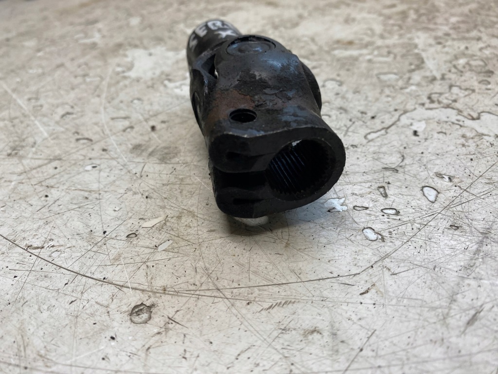 Nissan serena 91- крестовина колонки рулевого Киев