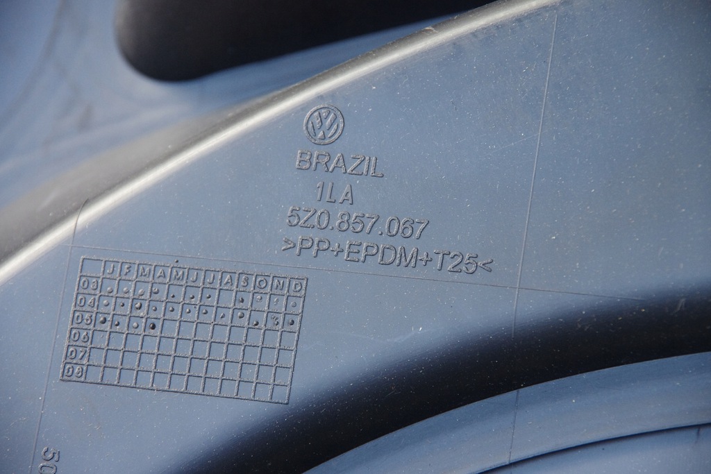 фото №9, Приборная панель консоль vw fox 5z0 5z0857003 5z0857003c