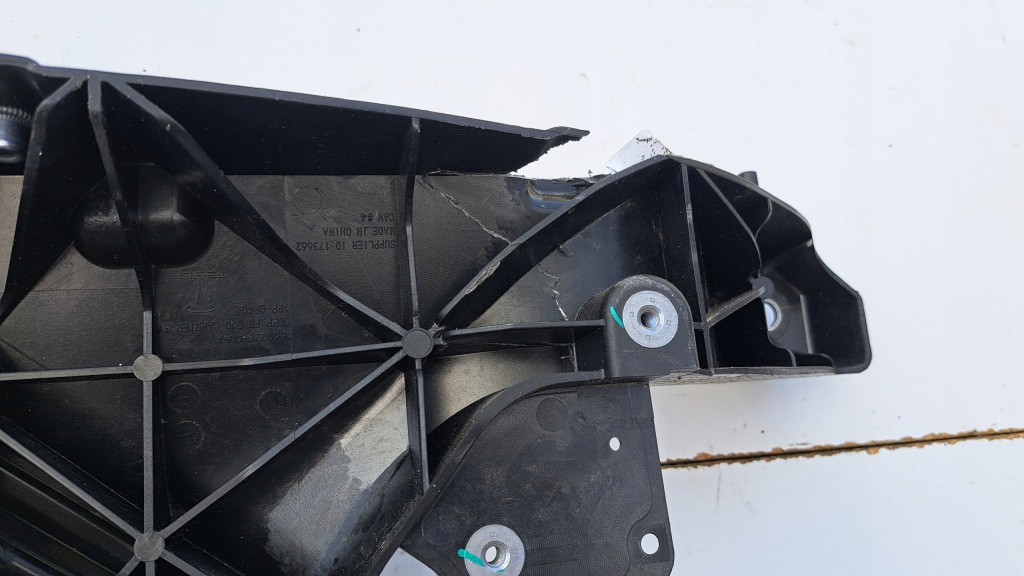 Ремінь передній tesla model y Оригінал