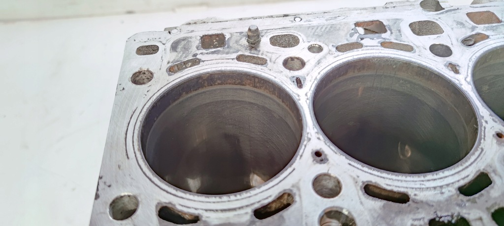 фото №13, Блок двигателя audi a6 c8 dfb 2.0 tdi 05l103023