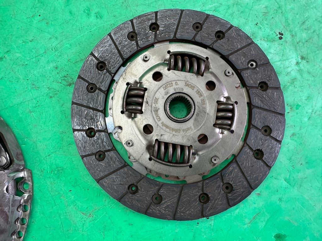 фото №7, Сцепление диск + прижим 220mm seat altea xl 1.6 mpi 8v 04- sachs 7mm