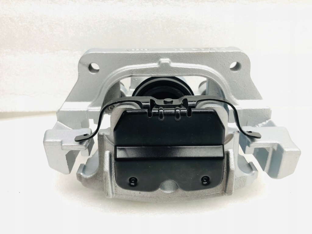 фото №5, Суппорт тормоза bmw x5/6 x4 m40ix перед правый 60/30