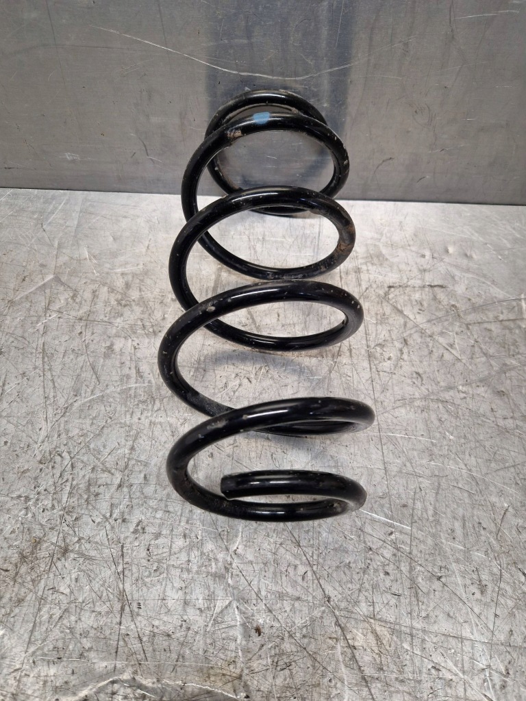 фото №1, Ford transit courier 2017 пружина передняя