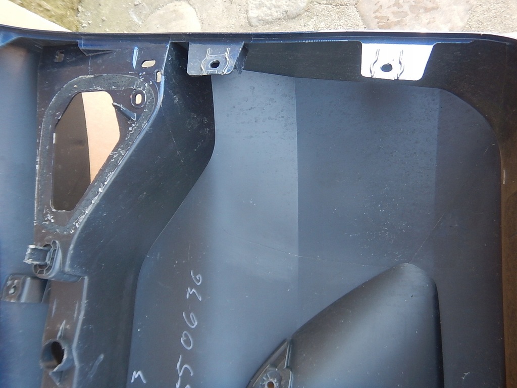 фото №8, Накладка крышки задняя renault megane iv kombi