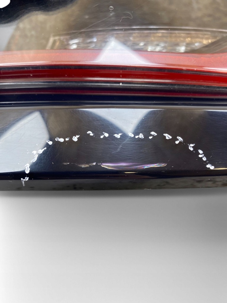 фото №7, Land rover range rover velar 2019 правая сторона лампа задняя