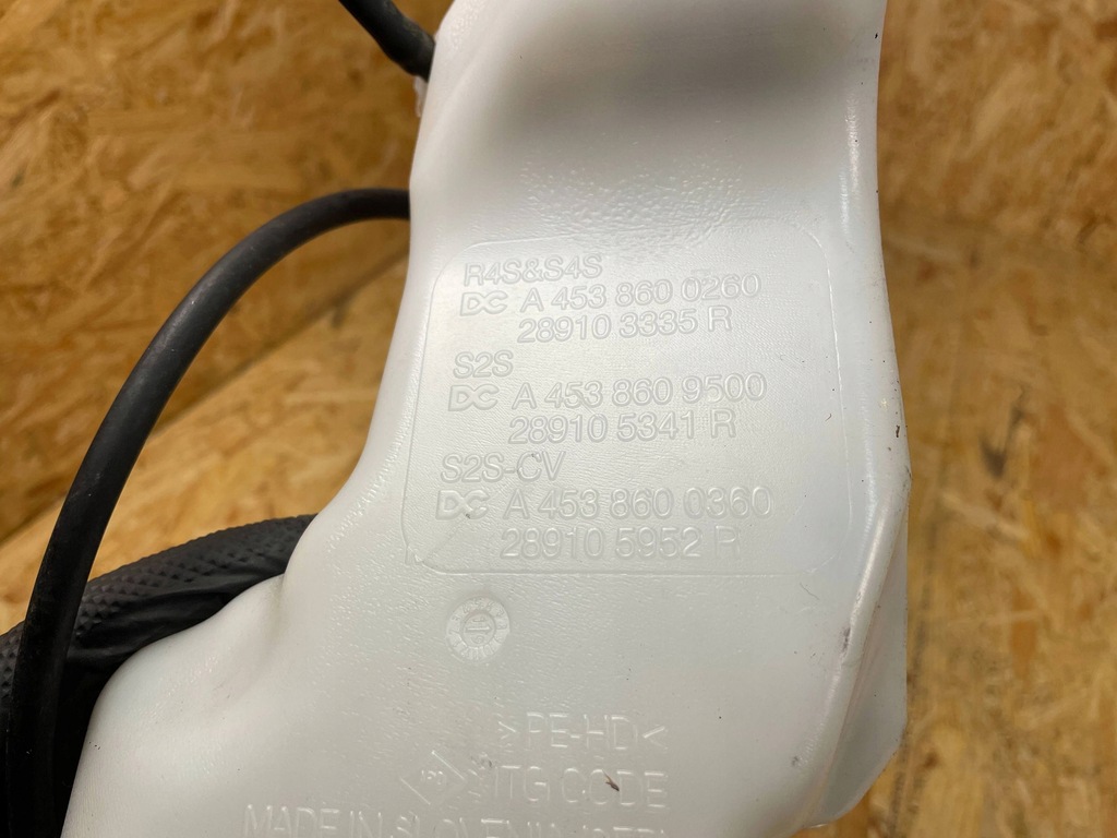 фото №9, Бак жидкость омывателя помпа smart forfour fortwo w453 a4538600260